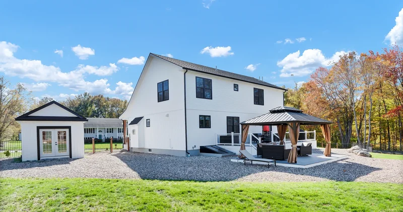126 Harvard Place, Burlington, Connecticut, United States. - Photo 38