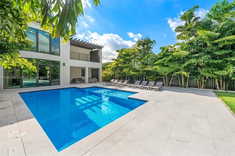 6529 SW 30th St, Miami, Florida, United States. - Photo 37