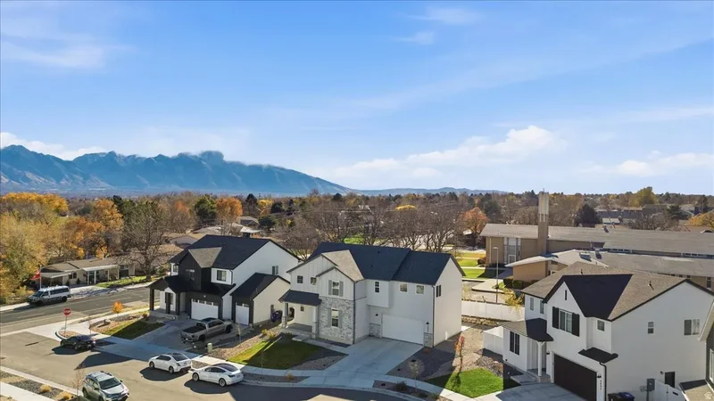 4896 S SNARR HAVEN CT W, Taylorsville, Utah, United States. - Photo 44