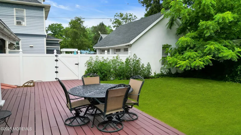 28 Broadway Road, Freehold, NJ 07728, Freehold Township, New Jersey, United States. - Photo 8