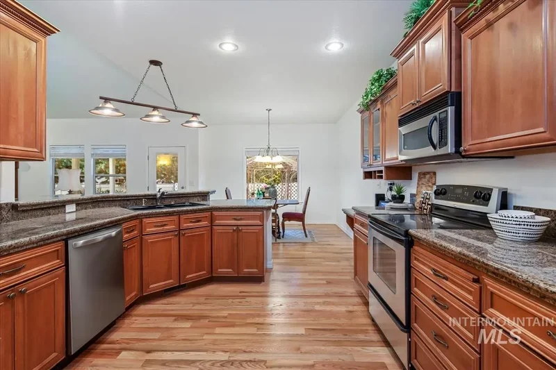 2308 E Chimere Dr, Meridian, ID 83646, Meridian, Idaho, United States. - Photo 20