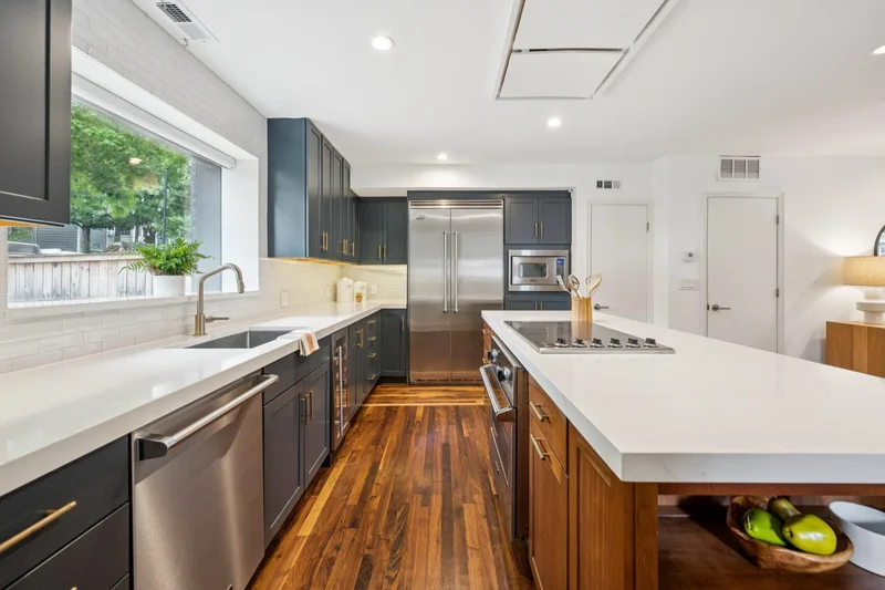 1 Derby Lane SE , Washington, DC 20003, Washington, District of Columbia, United States. - Photo 9
