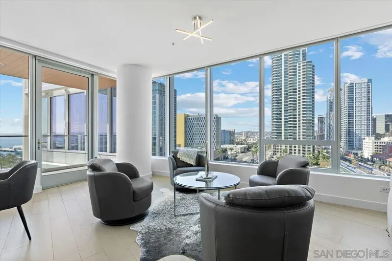 888 W E Street 1001, San Diego, California, United States. - Photo 9