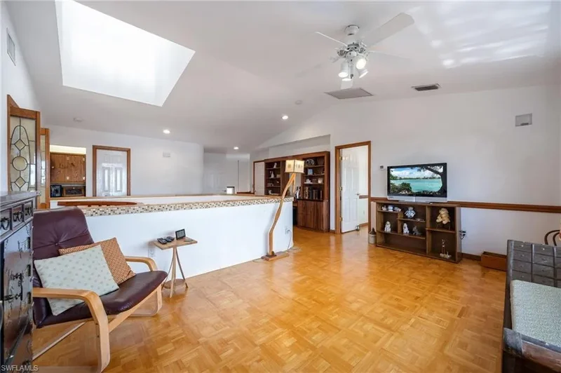 17911 Grey Heron CT, FORT MYERS BEACH, FL 33931, Fort Myers Beach, Florida, United States. - Photo 27