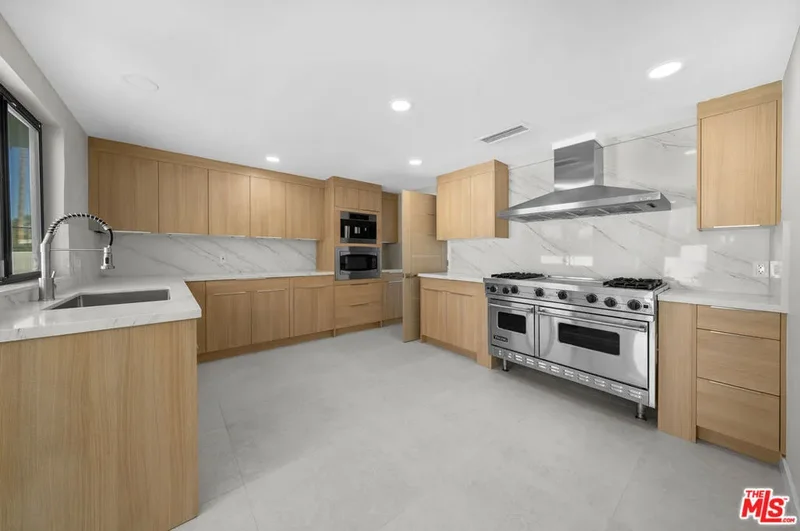 2011 S Tulare Drive, Palm Springs, California, United States. - Photo 36