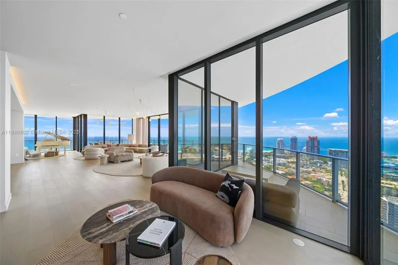 501 West Ave, Miami Beach, Florida, United States. - Photo 21