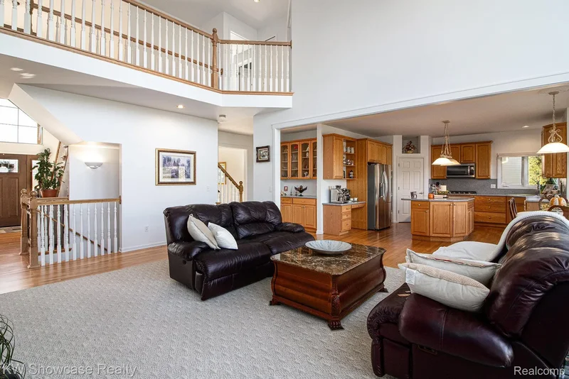 47266 White Pines Drive, Novi, MI 48374, Novi, Michigan, United States. - Photo 10