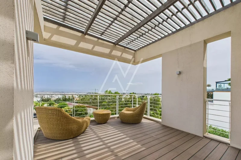 Luxurious Villa In Madliena With Breathtaking Views