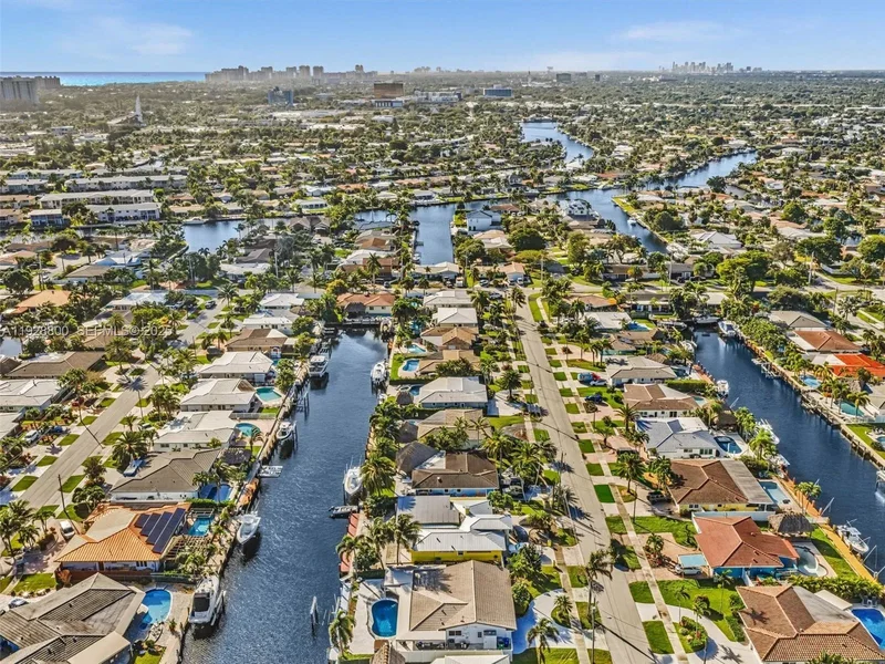 440 SE 8th Ave, Pompano Beach, Florida, United States. - Photo 63