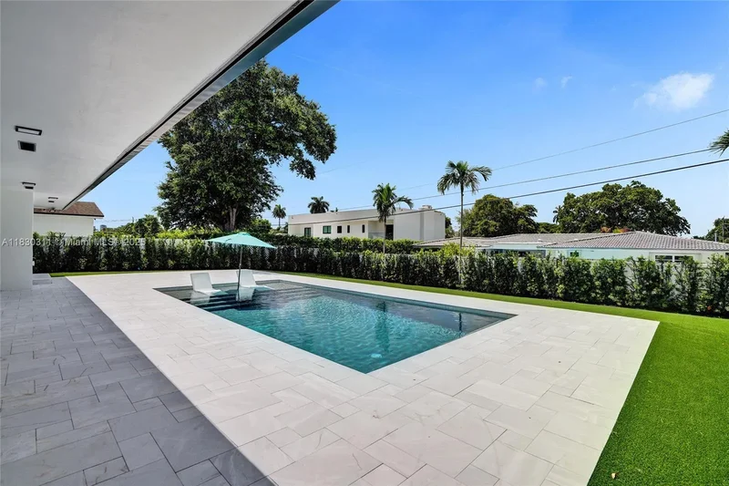 1840 NE 199th St, North Miami Beach, Florida, United States. - Photo 40
