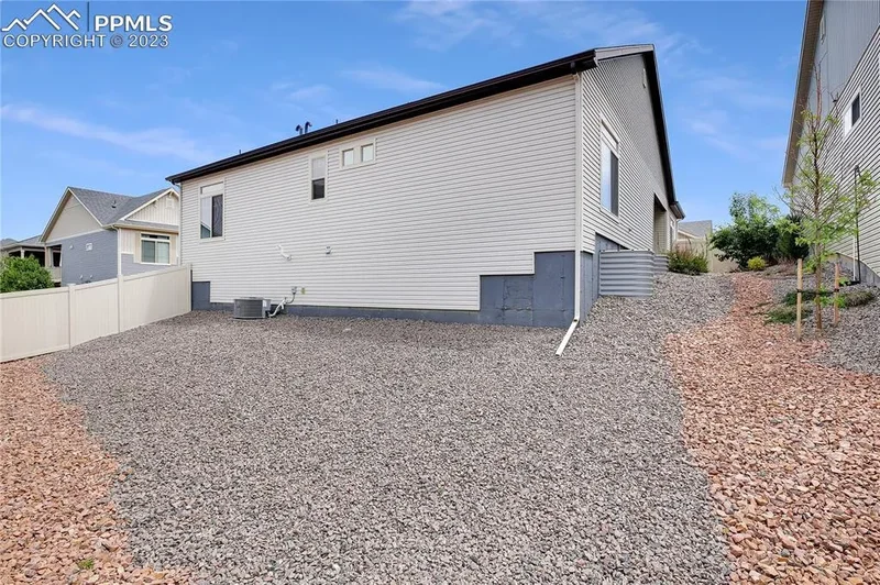 6676 Golden Briar Lane, Colorado Springs, CO 80927, Colorado Springs, Colorado, United States. - Photo 12