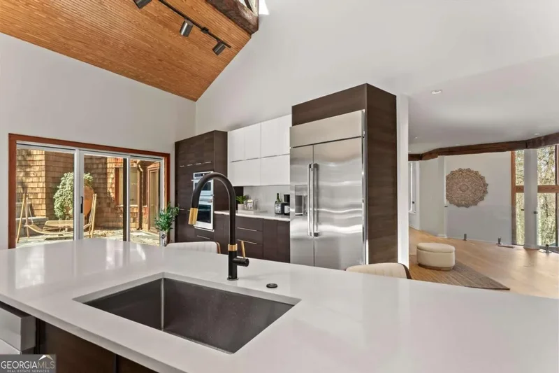 120 Laurel Drive NE, Atlanta, GA 30342, Atlanta, Georgia, United States. - Photo 53