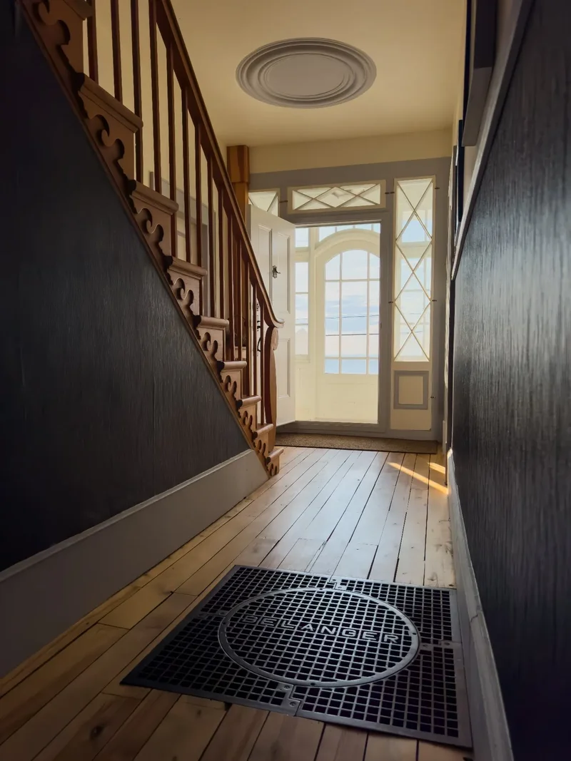 90 Rue de la Mer, Baie-des-Sables, Quebec, Canada. - Photo 31