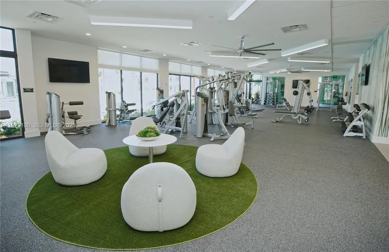 4654 NW 84th Ave, Miami Springs, Florida, United States. - Photo 58