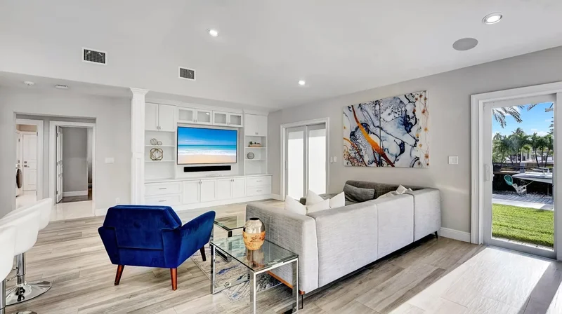 2593 SE 9 Street, Hillsboro Beach, Florida, United States. - Photo 52