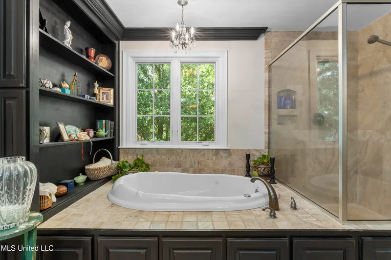 1099 Campbell Drive, Biloxi, MS 39532, Biloxi, Mississippi, United States. - Photo 31