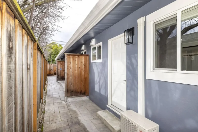 3213-17 Alma Street, Palo Alto, California, United States. - Photo 11