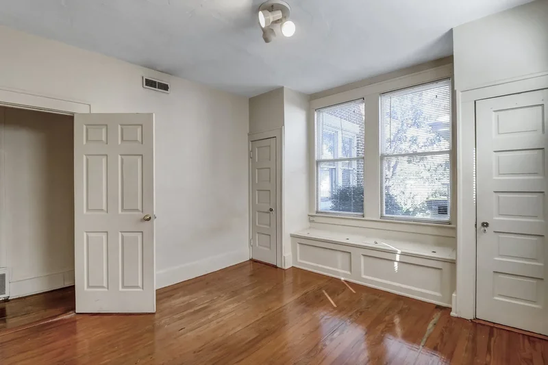 210 E 48th Street, Savannah, Georgia, United States. - Photo 41