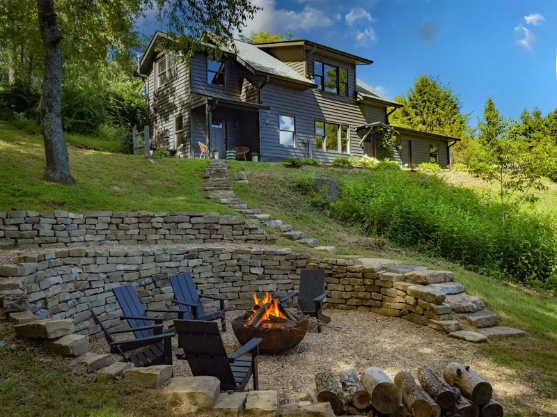 165/201 All Hallows, Boone, NC, 28607, USA, Boone, North Carolina, United States. - Photo 3