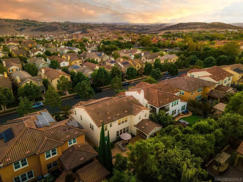 8492 Blackburn Ln, Rancho Santa Fe, California, United States. - Photo 56