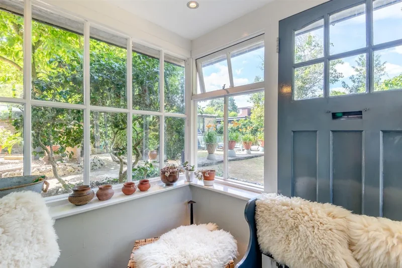 8 Pickhurst Lane, Bromley, Bromley, England, United Kingdom. - Photo 16