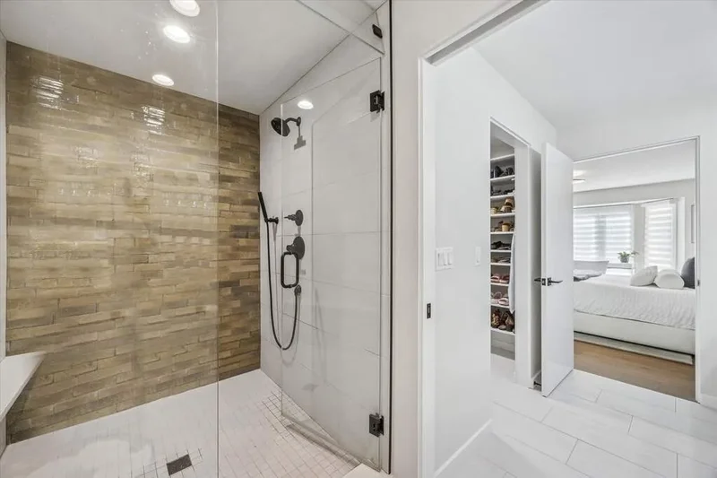 165 Briarwood North, Oak Brook, IL, 60523, USA, Oak Brook, Illinois, United States. - Photo 16