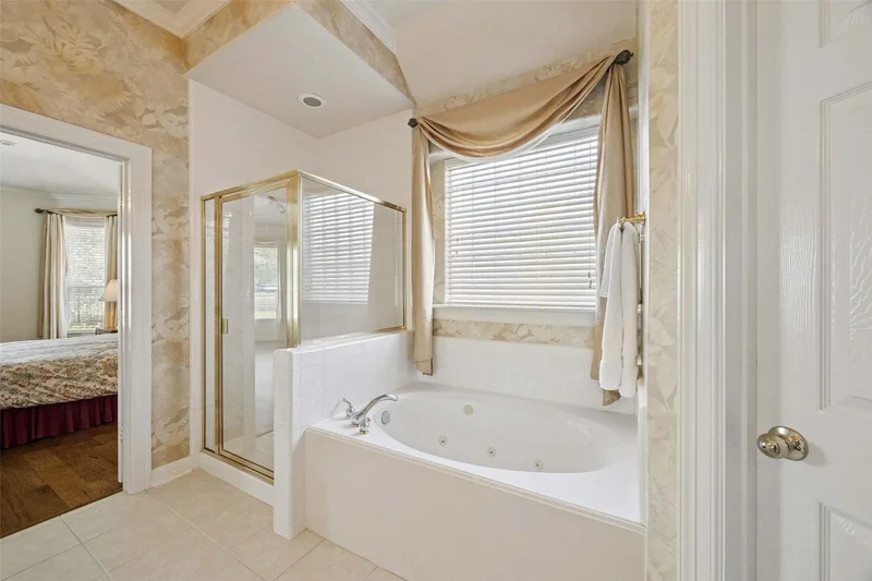 1804 Sandy Lake Drive, Friendswood, TX 77546, Friendswood, Texas, United States. - Photo 15