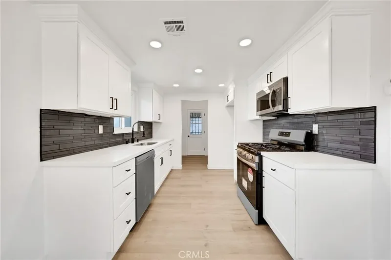 4832 Olive Street, Montclair, CA 91763, Montclair, California, United States. - Photo 27