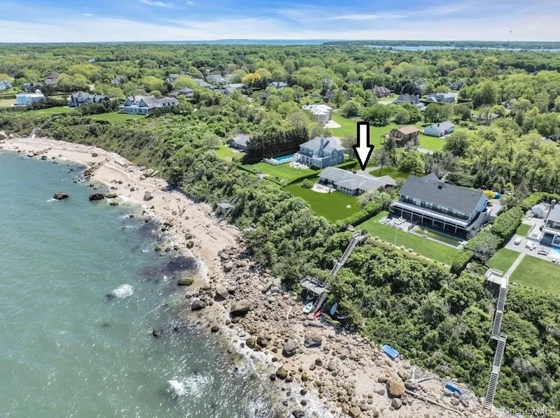 2100 Sound Drive, Greenport West, New York, United States. - Photo 14