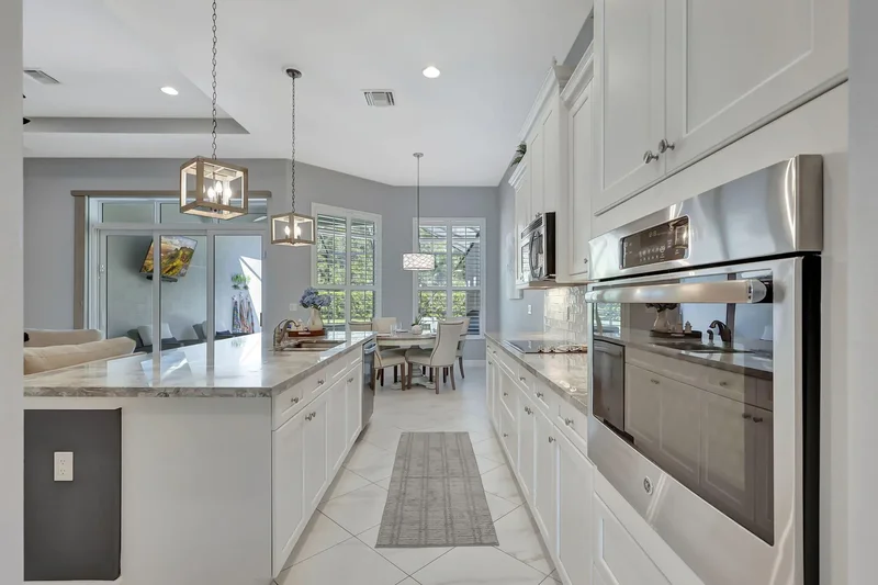 10879 SW Visconti Way, Port St. Lucie, Florida, United States. - Photo 17