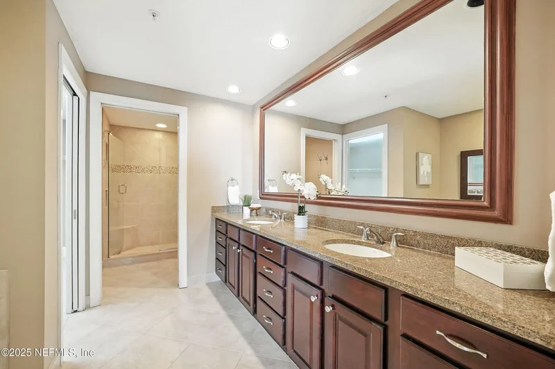112 5TH Avenue S 402, Jacksonville Beach, Florida, United States. - Photo 18