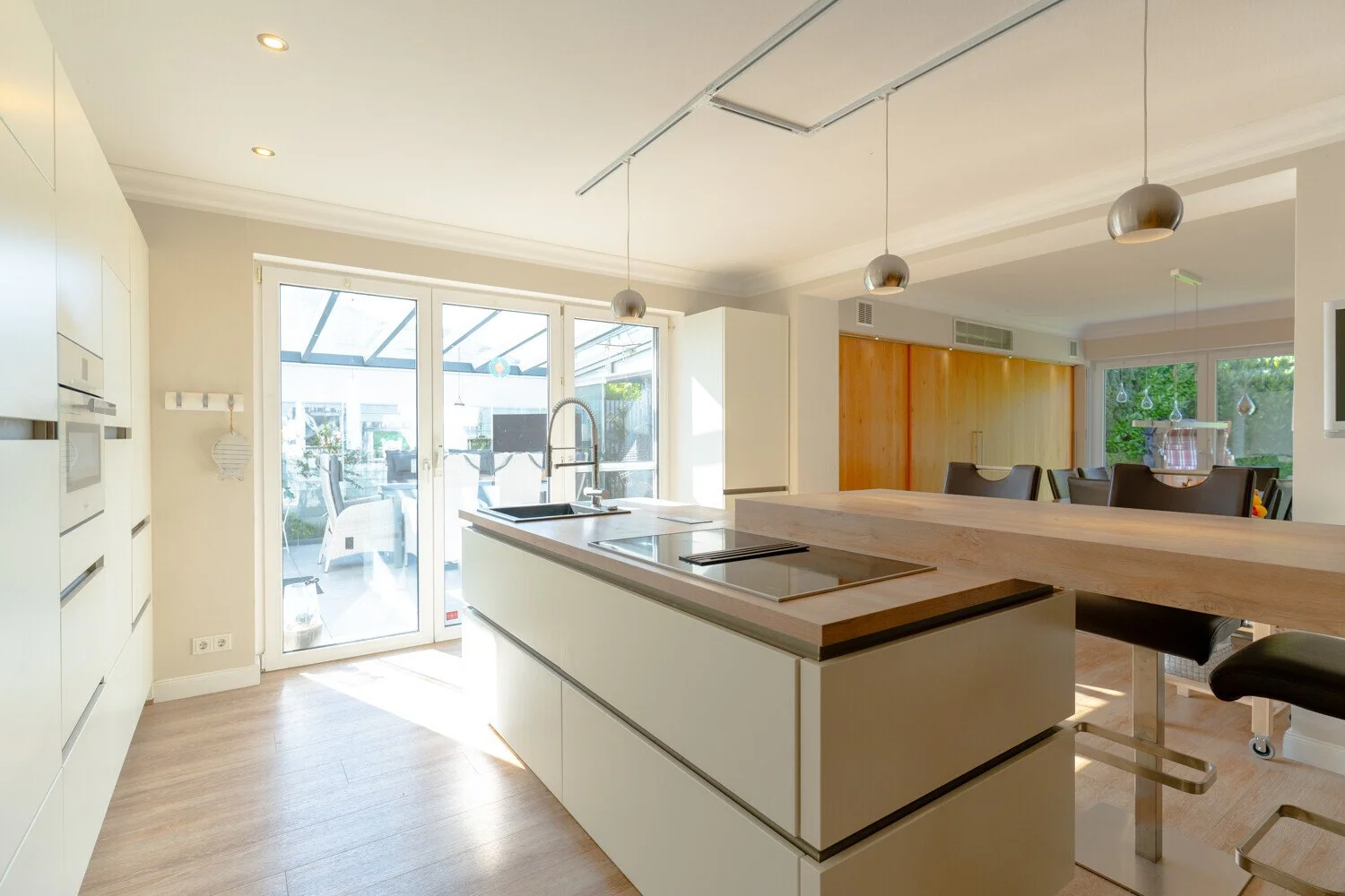 Gallery photo 1