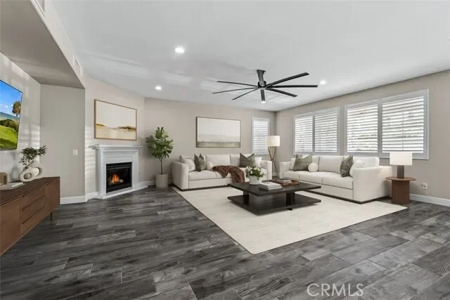 5 Bedrooms Single Family Detached