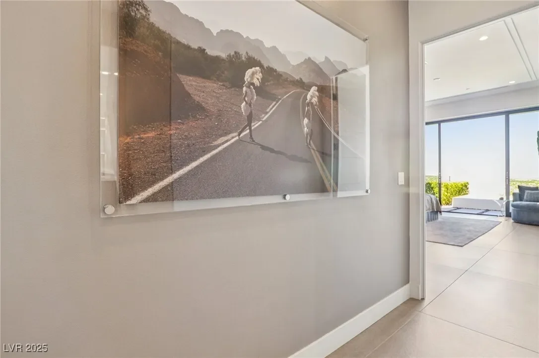 Gallery photo 8