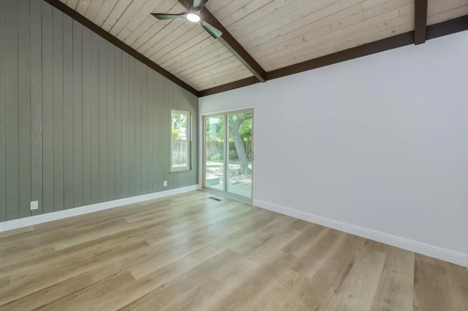 1904 Fairway Avenue S, Fresno, CA 93727, Fresno, California, United States. - Photo 24