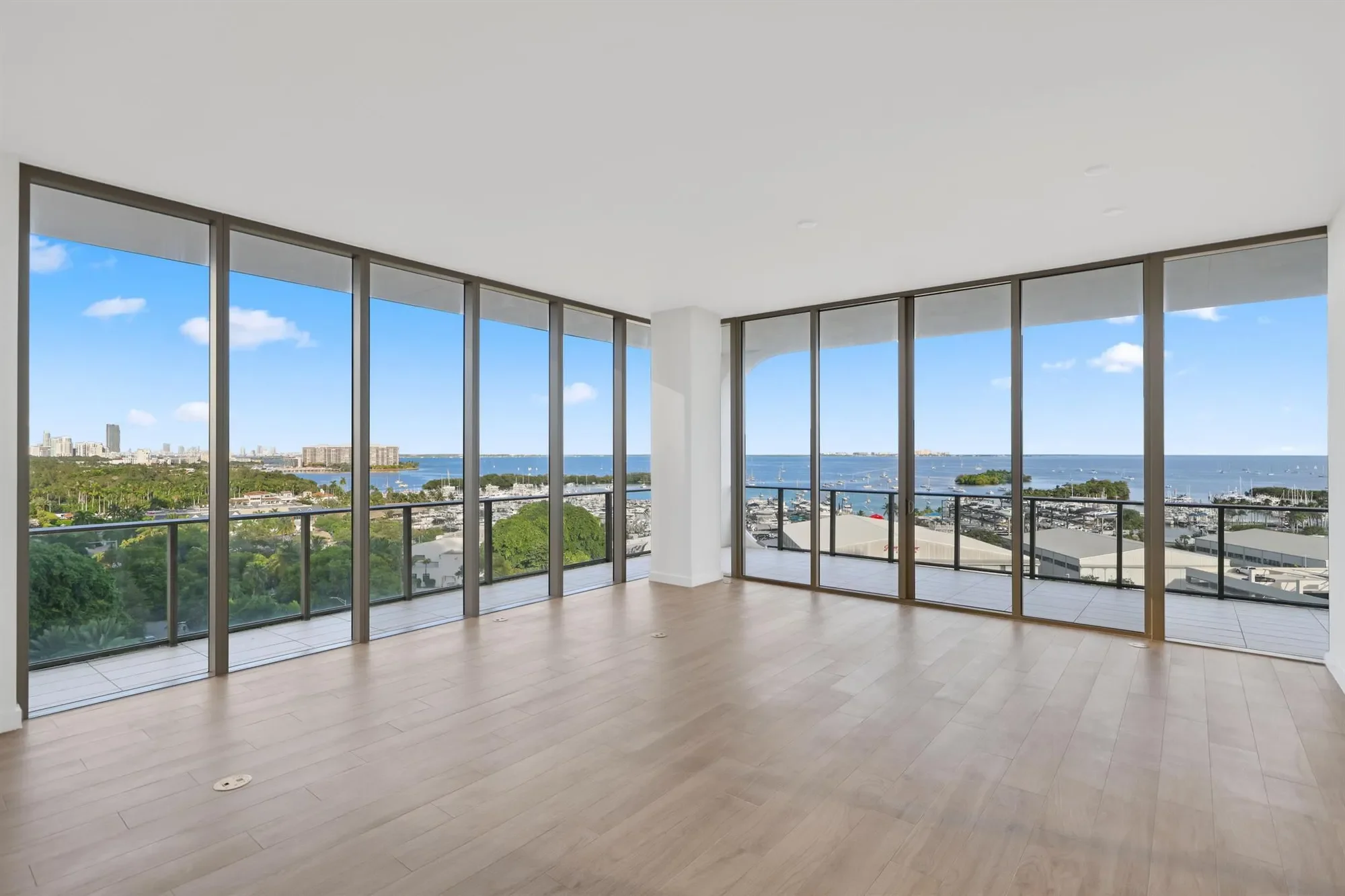2655 S Bayshore Drive, Miami, Florida, United States. - Photo 26