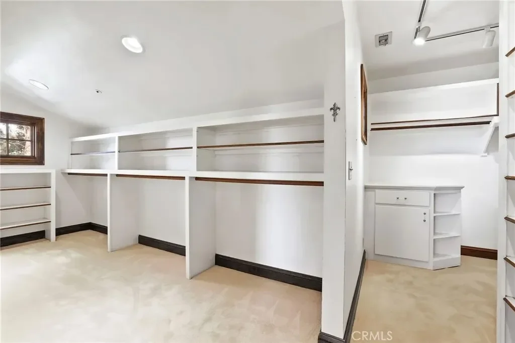 7008 Hawarden, Riverside, California, United States. - Photo 19