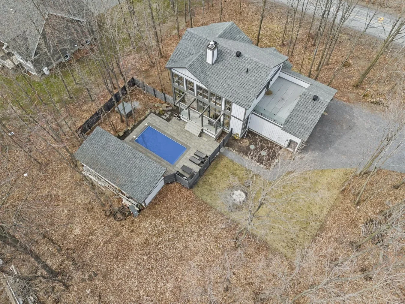 102 rue Ostiguy, Sainte-Cécile-de-Milton, Quebec, Canada. - Photo 3