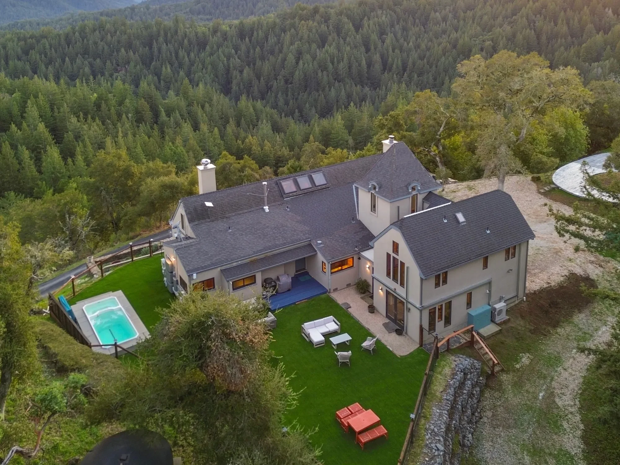 15220 Upper Ellen Road , Los Gatos, CA 95033, Los Gatos, California, United States. - Photo 5
