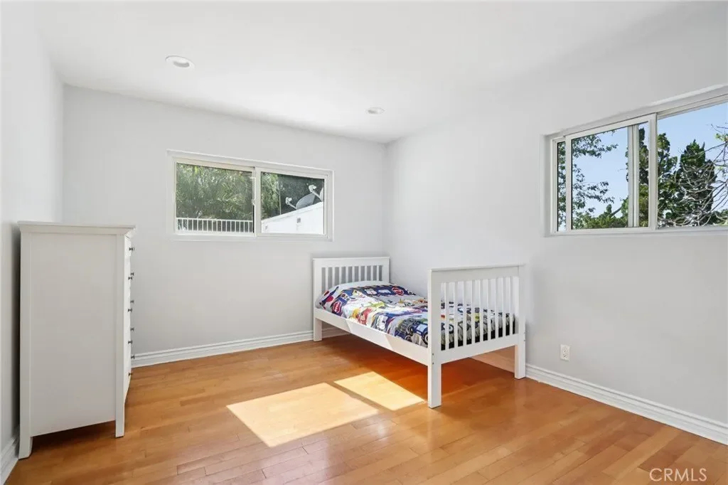 12426 Henzie Place, Granada Hills, CA, 91344, USA, Los Angeles, California, United States. - Photo 45