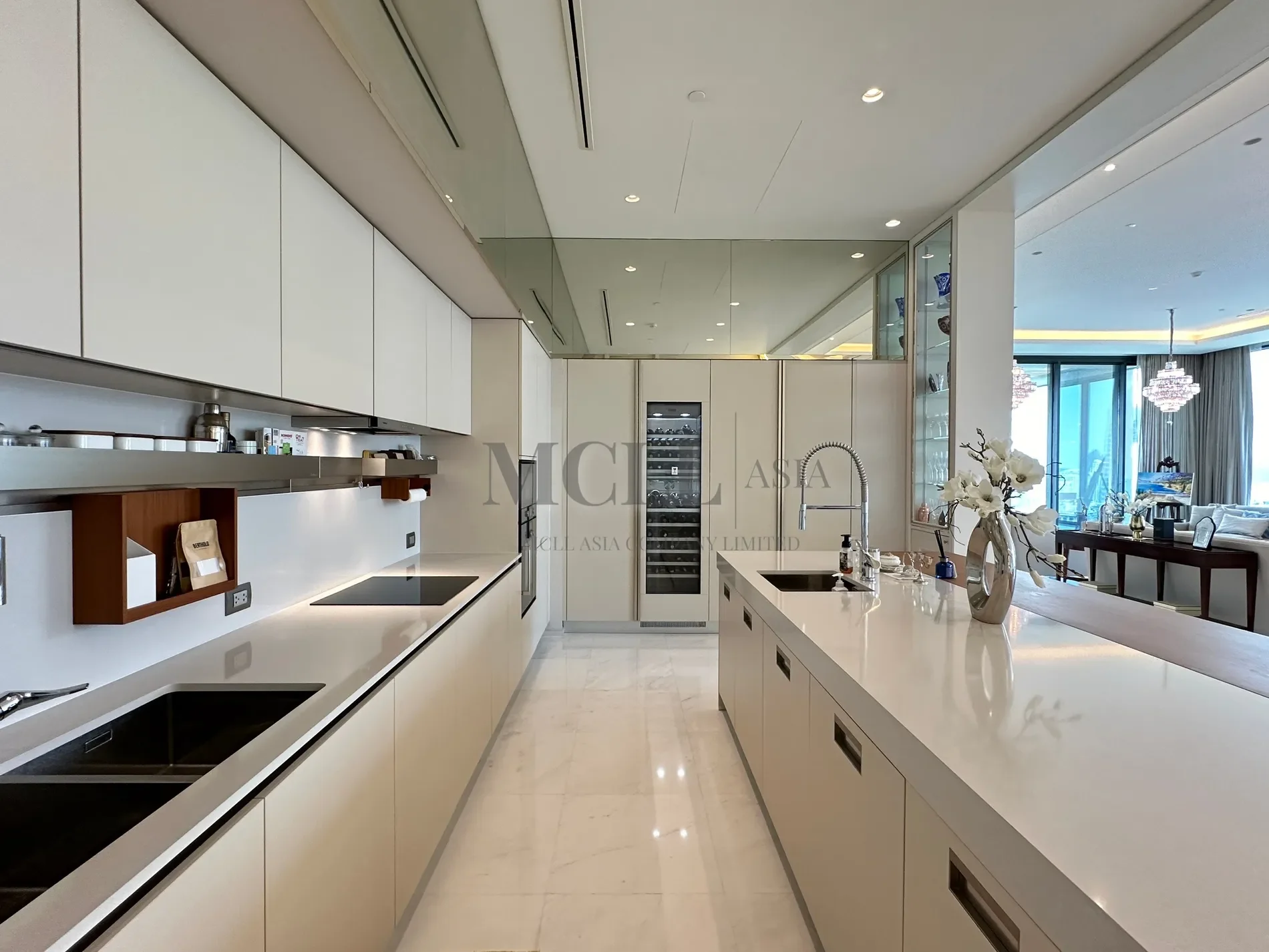 Gallery photo 2