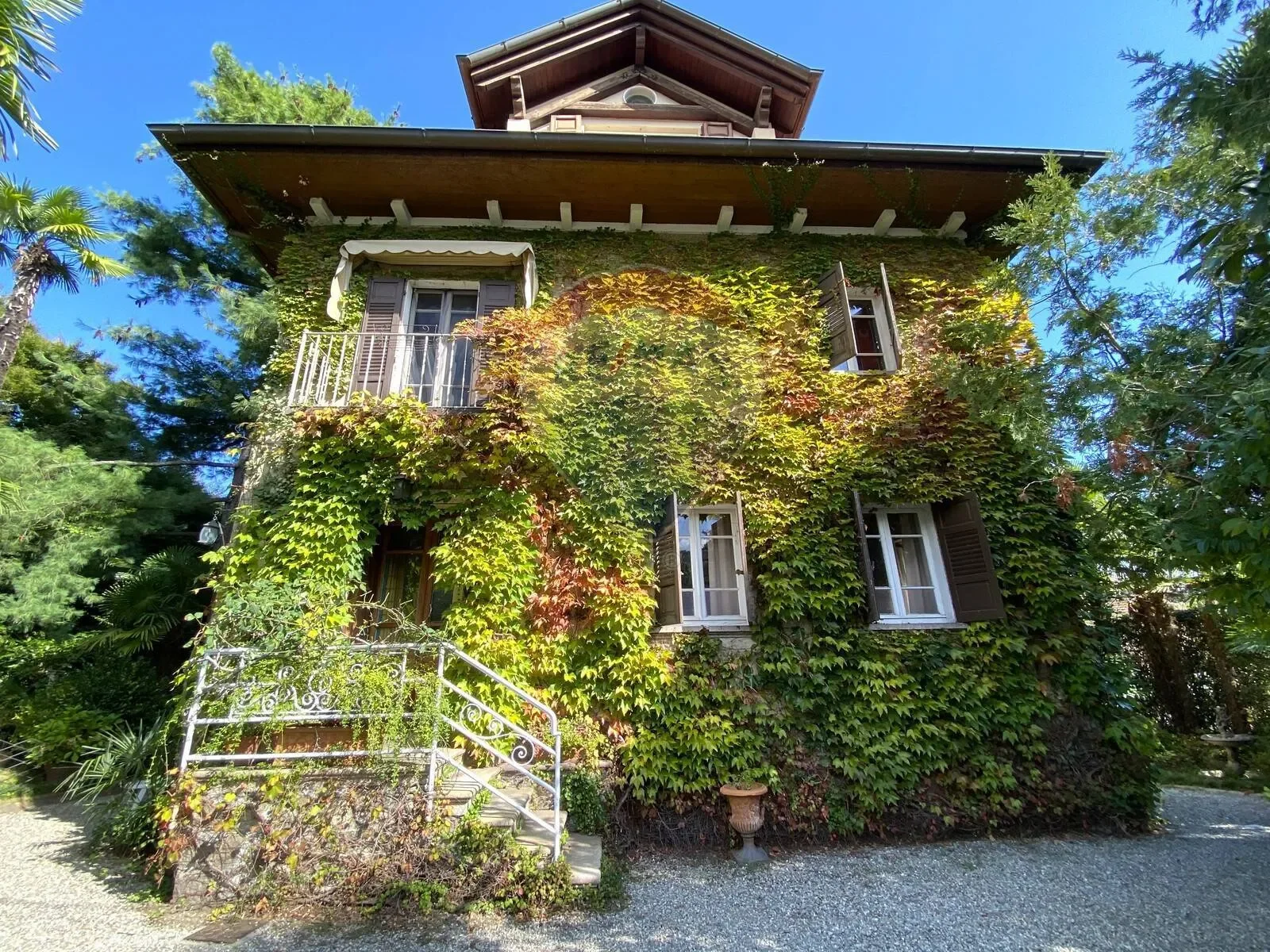 Via Principe di Piemonte, Stresa, Piedmont, Italy. - Hero Image