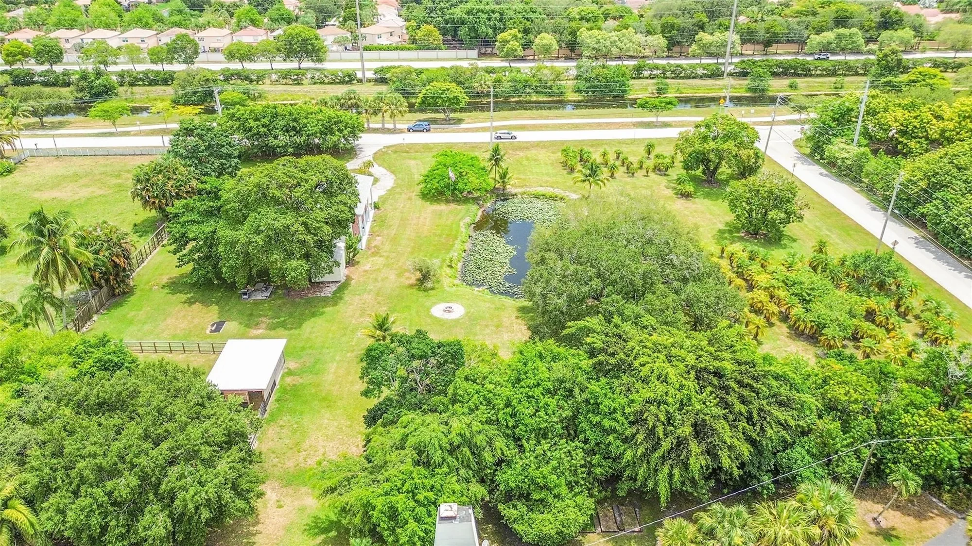 1201 N Old Hiatus Rd, Plantation, Florida, United States. - Photo 52