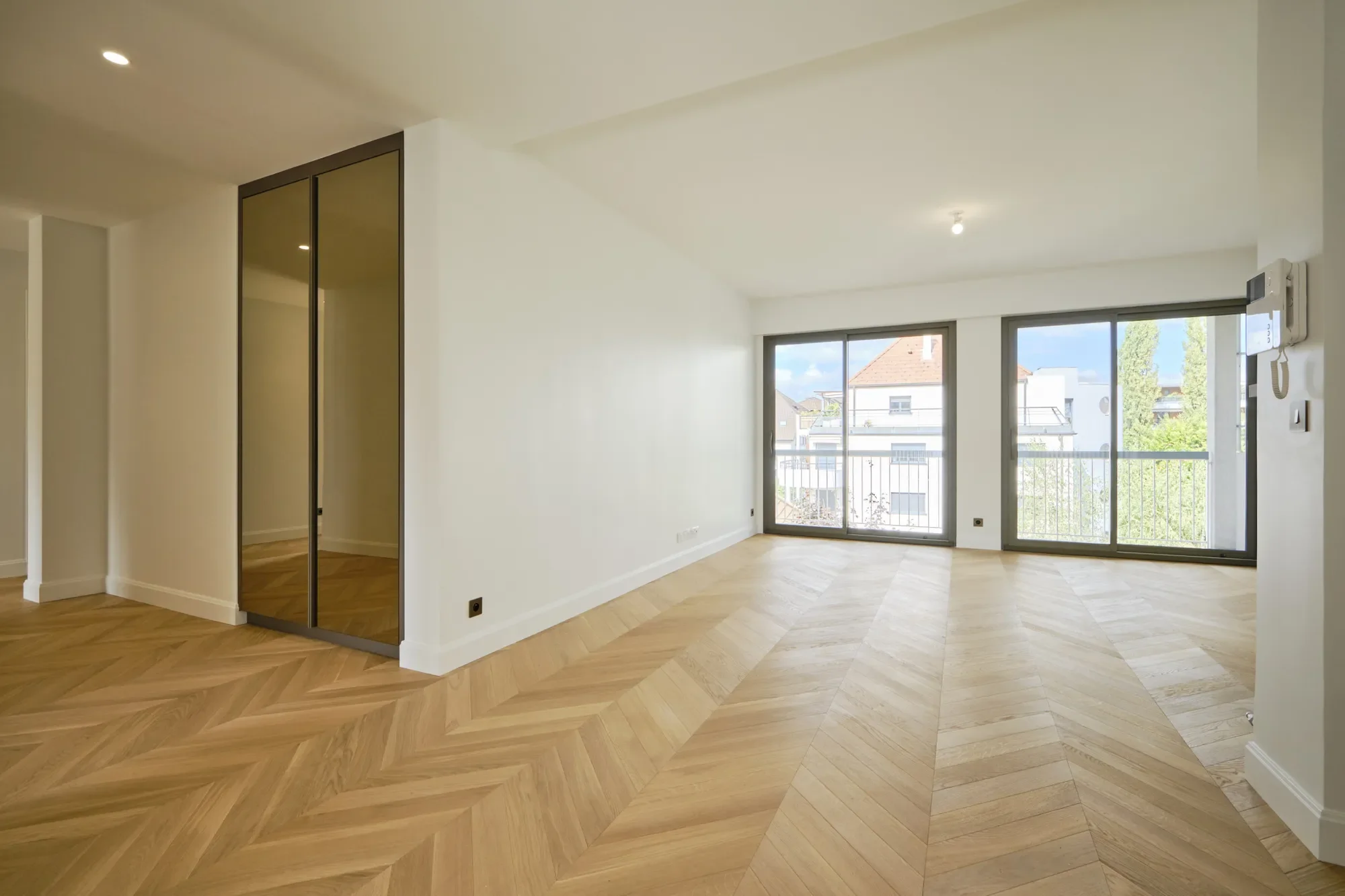 Gallery photo 10