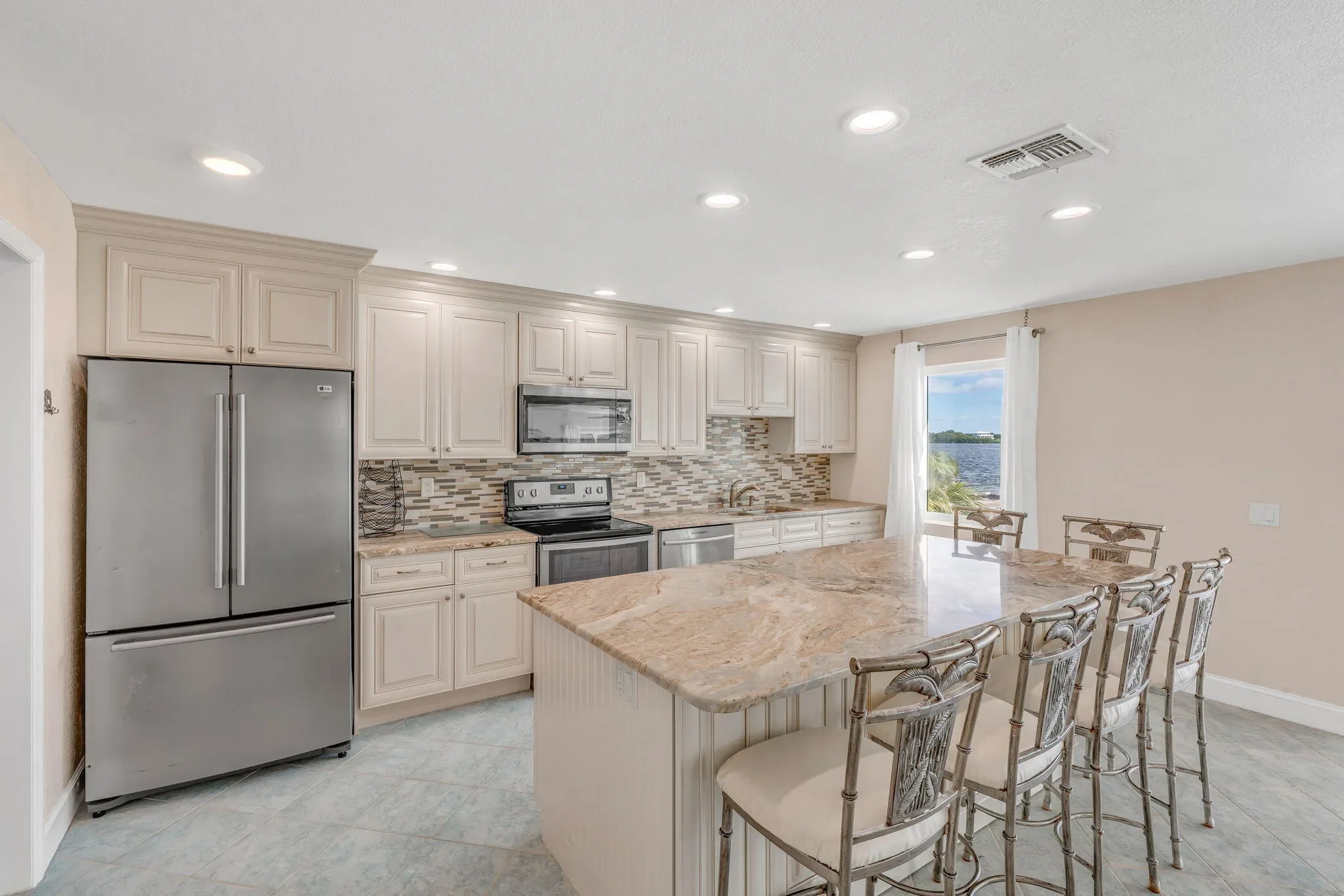 1607 Sunrise Drive, Big Pine, FL 33043, Big Pine Key, Florida, United States. - Photo 5