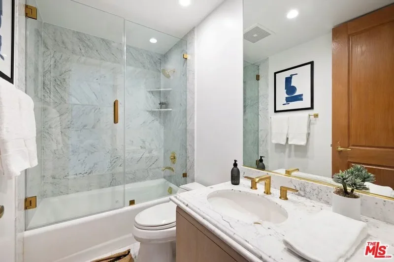 10490 Wilshire Boulevard PH4, Los Angeles, California, United States. - Photo 28