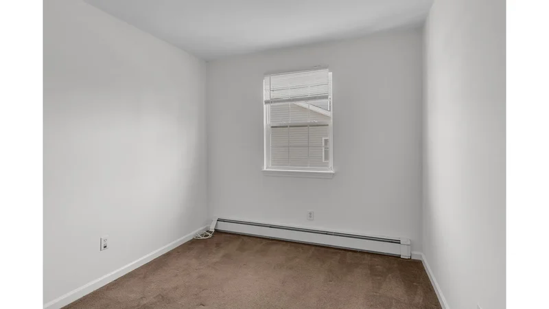 94 Baybright Drive, Shirley, New York, United States. - Photo 7