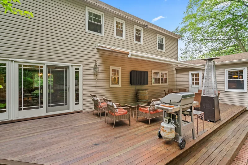 128 Cove Road , Huntington, NY 11743, Halesite, New York, United States. - Photo 29