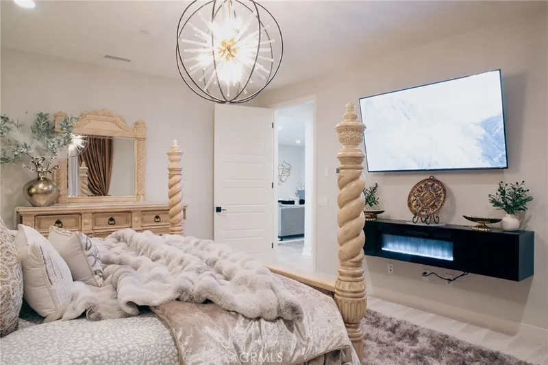 28618 Bloom, Santa Clarita, California, United States. - Photo 19