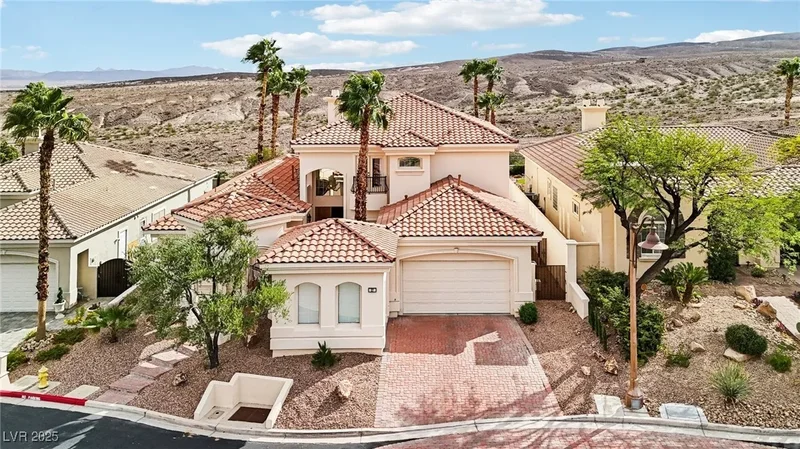 27 Avenida Fiori, Henderson, Nevada, United States. - Photo 63